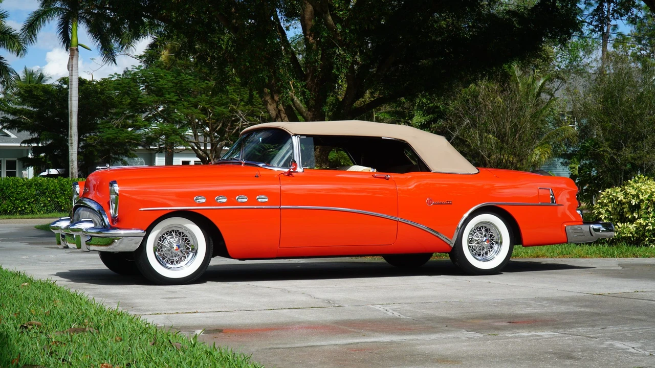 1954 Buick Roadmaster - Image 15 of 31