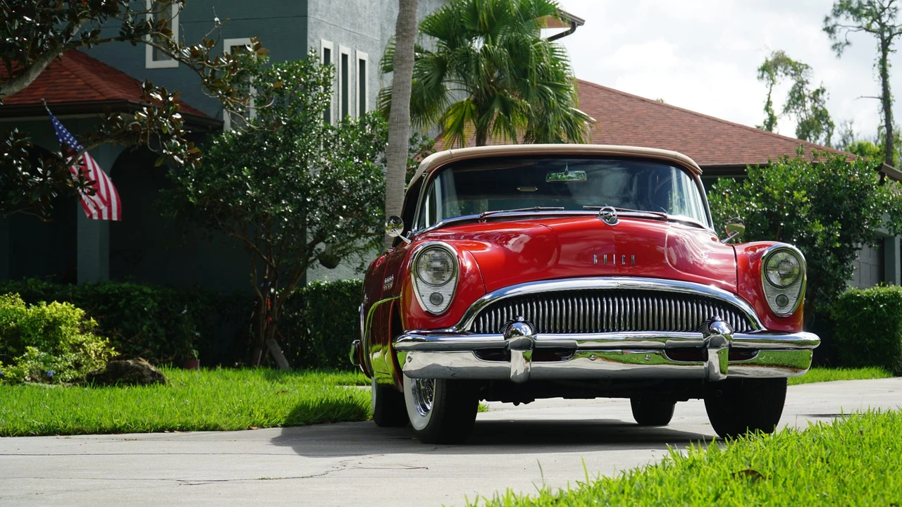 1954 Buick Roadmaster - Image 21 of 31