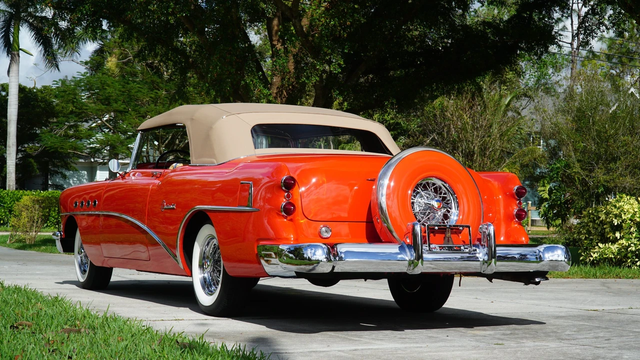 1954 Buick Roadmaster - Image 31 of 31