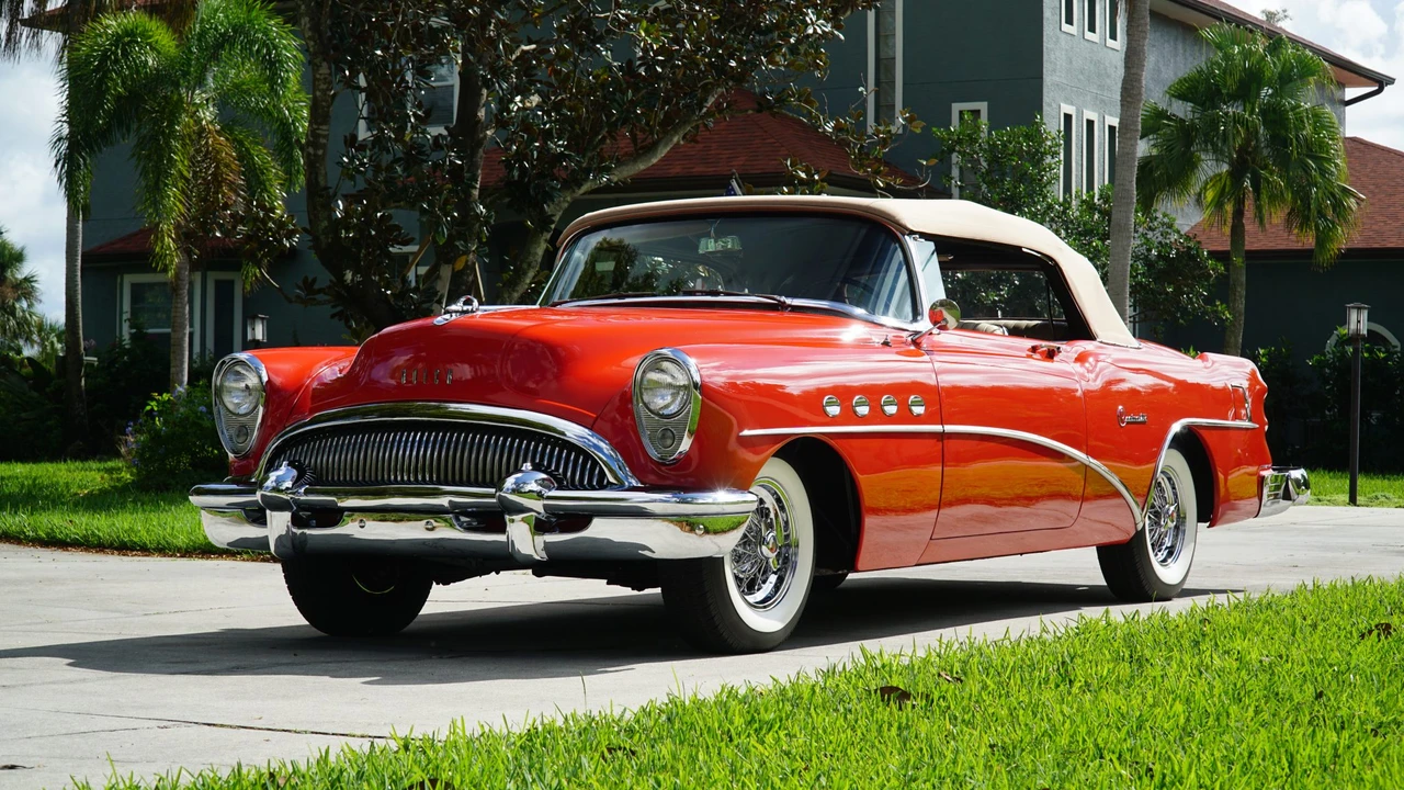 1954 Buick Roadmaster - Image 16 of 31