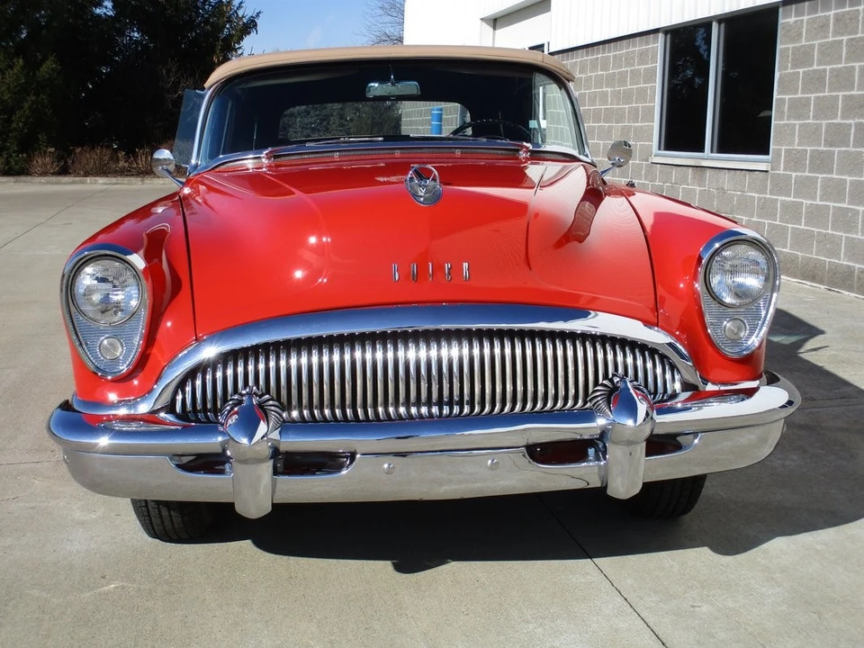 1954 Buick Roadmaster - Image 6 of 12