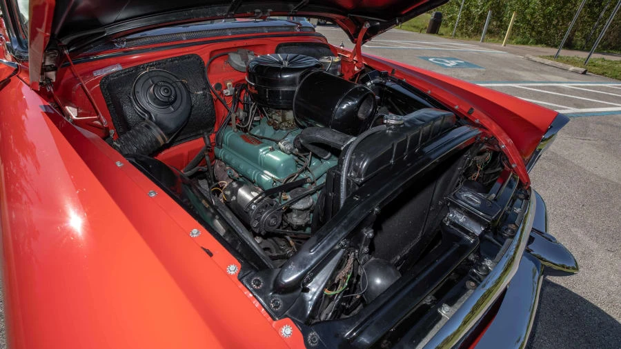 1954 Buick Roadmaster - Image 7 of 31