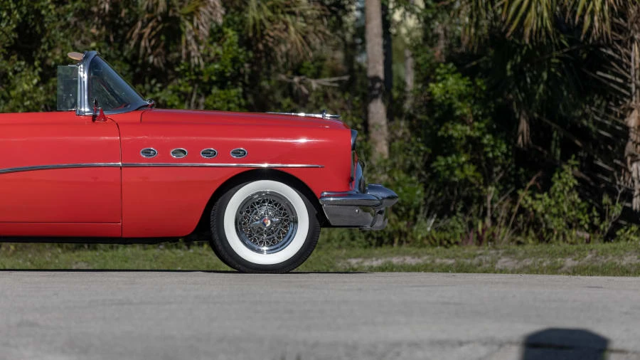 1954 Buick Roadmaster - Image 16 of 31