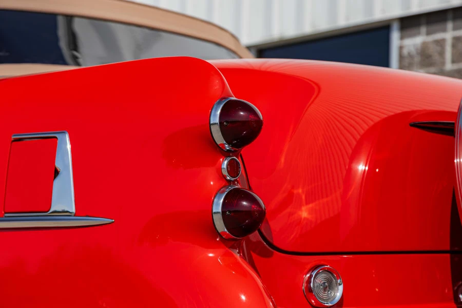 1954 Buick Roadmaster - Image 10 of 31