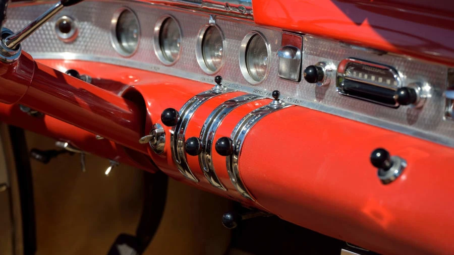 1954 Buick Roadmaster - Image 22 of 31