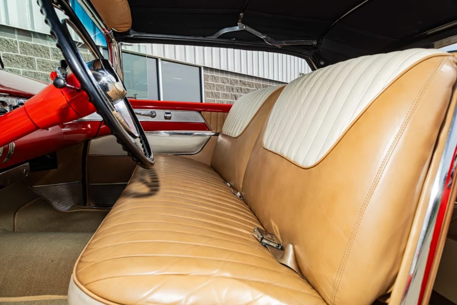 1954 Buick Roadmaster - Image 25 of 31