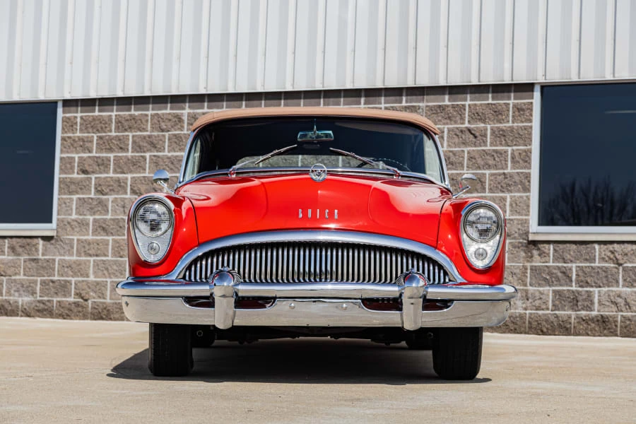 1954 Buick Roadmaster - Image 4 of 31