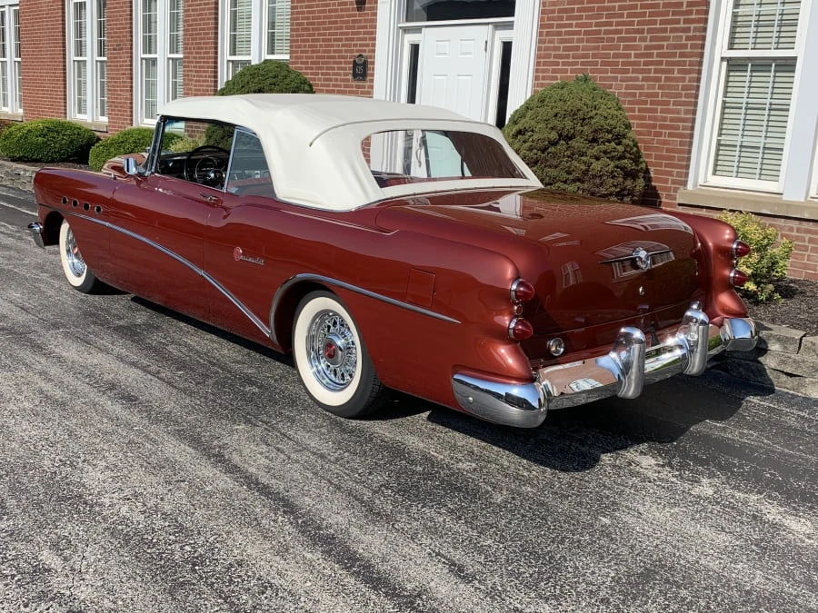 1954 Buick Roadmaster - Image 3 of 10