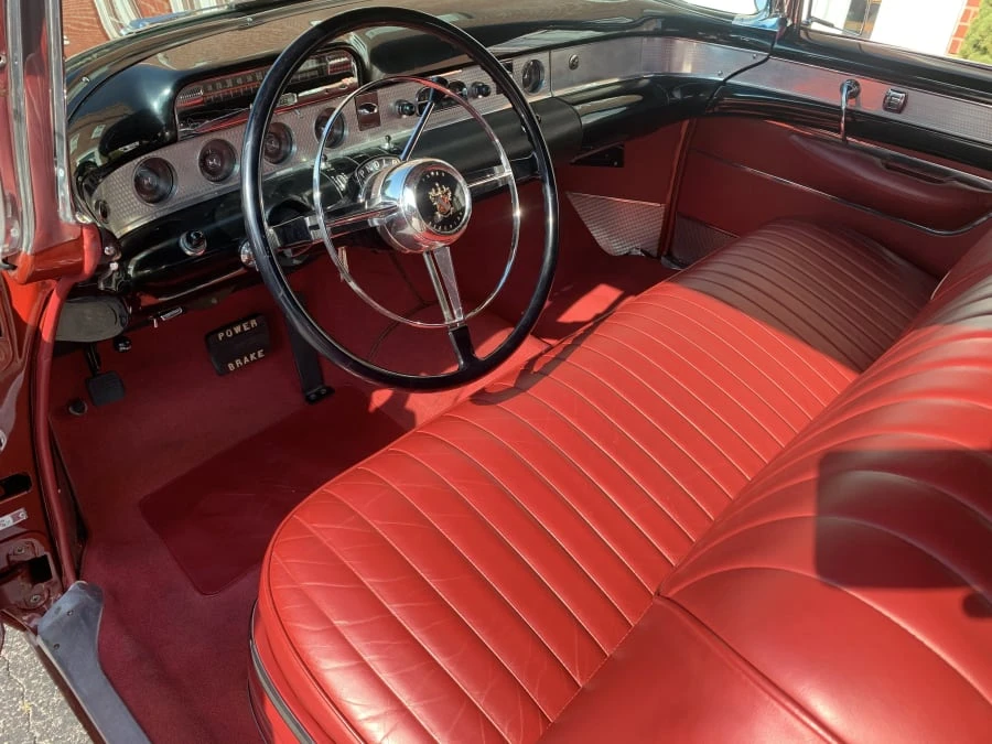 1954 Buick Roadmaster - Image 4 of 10