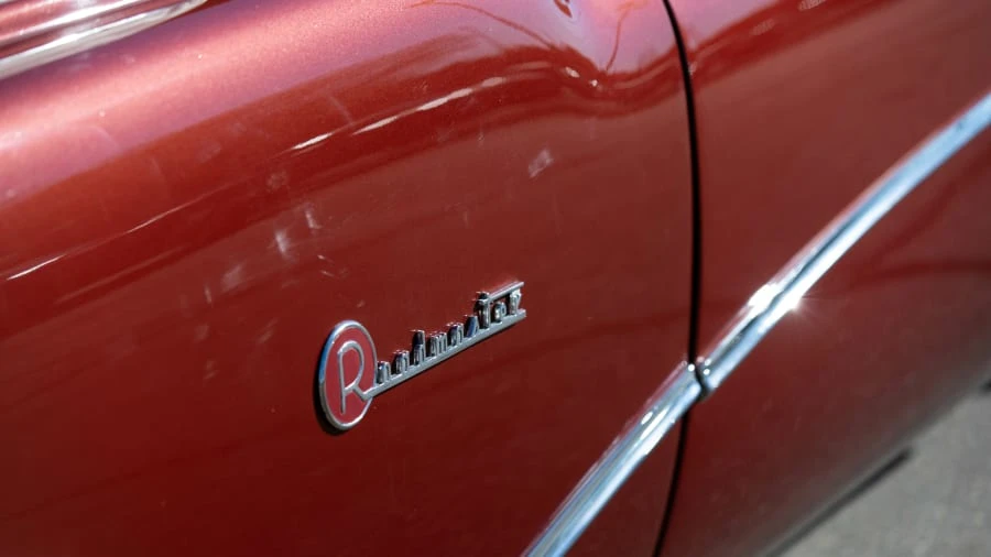 1954 Buick Roadmaster - Image 9 of 31