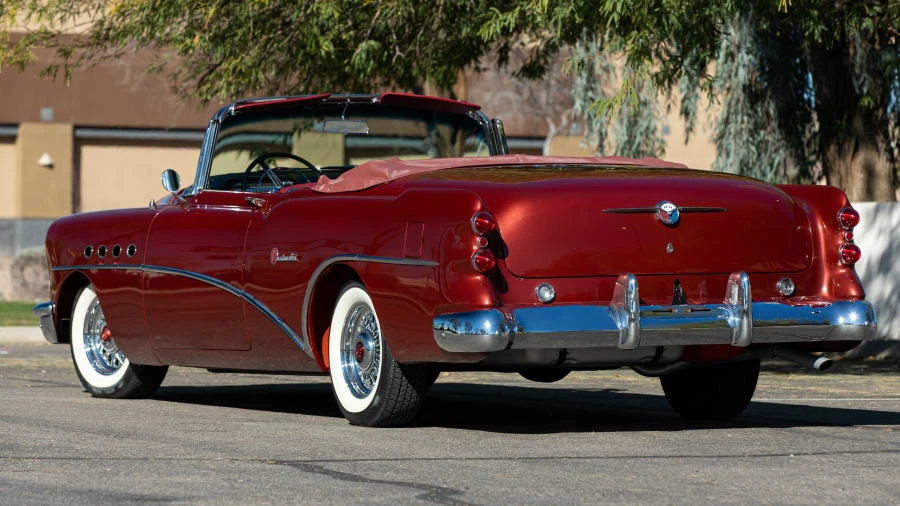1954 Buick Roadmaster - Image 13 of 31