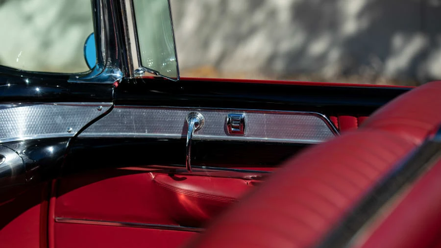 1954 Buick Roadmaster - Image 29 of 31