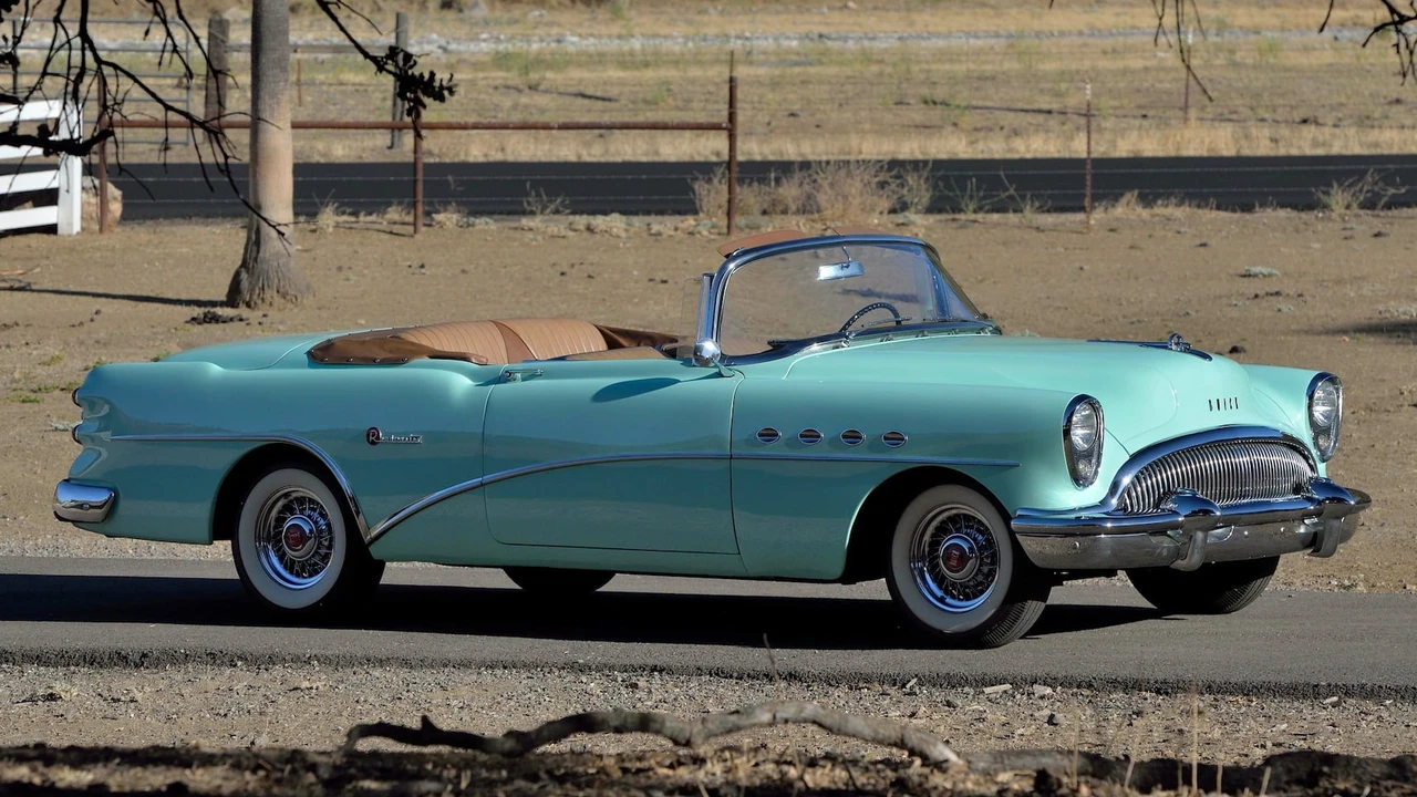 1954 Buick Roadmaster - Image 12 of 31