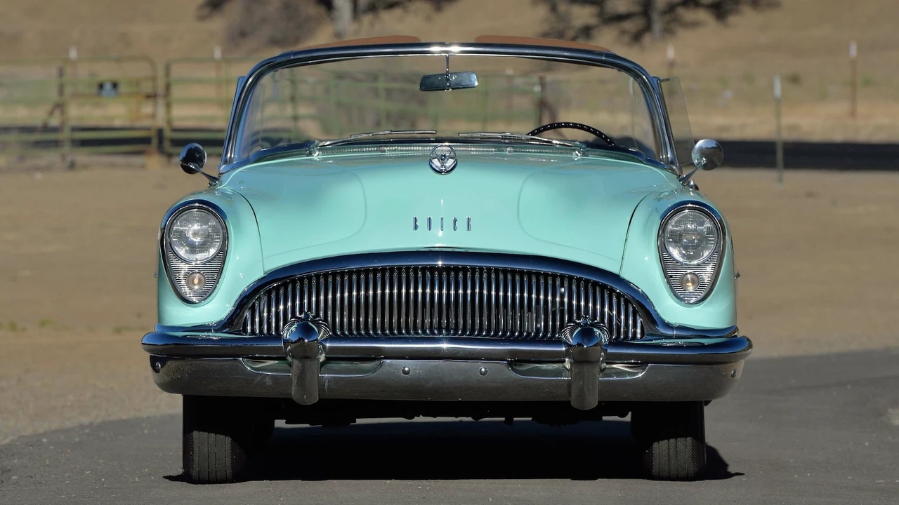 1954 Buick Roadmaster - Image 14 of 31