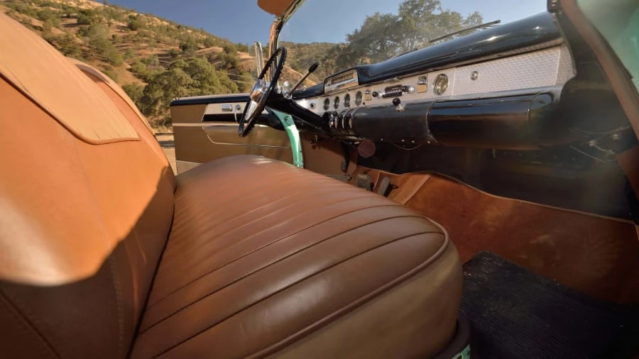 1954 Buick Roadmaster - Image 5 of 31