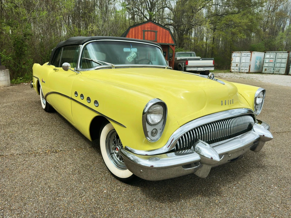 1954 Buick Roadmaster - Image 5 of 31