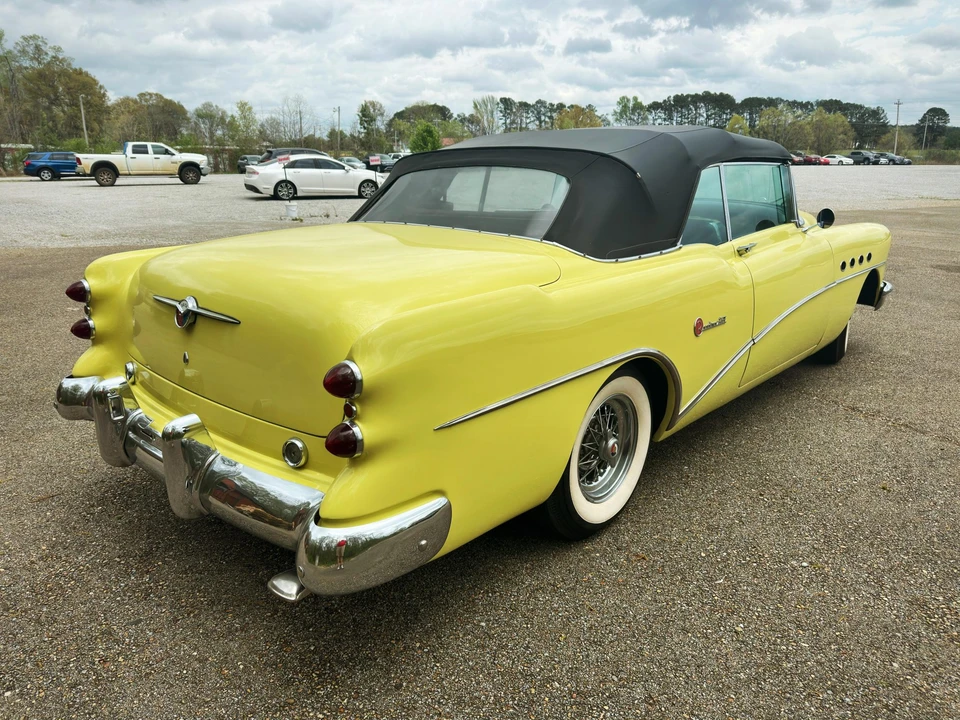 1954 Buick Roadmaster - Image 6 of 31