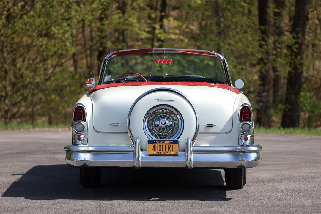 1954 Buick Roadmaster - Image 10 of 31