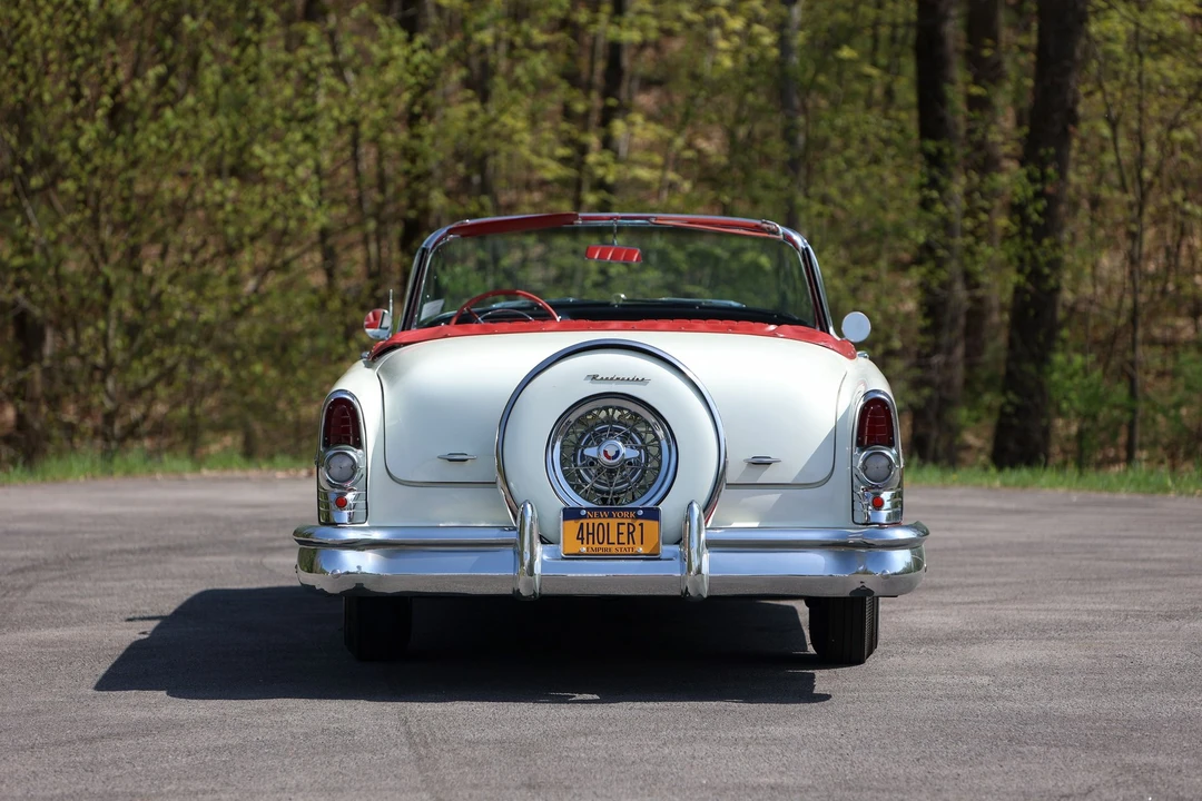 1954 Buick Roadmaster - Image 11 of 31