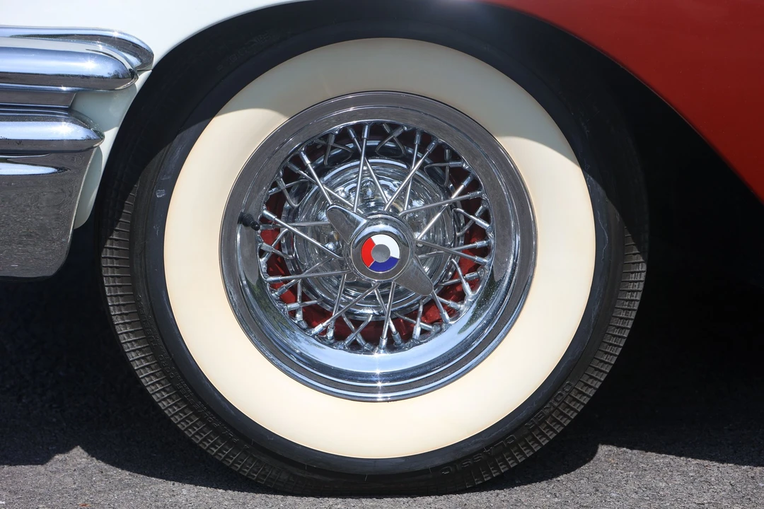 1954 Buick Roadmaster - Image 28 of 31