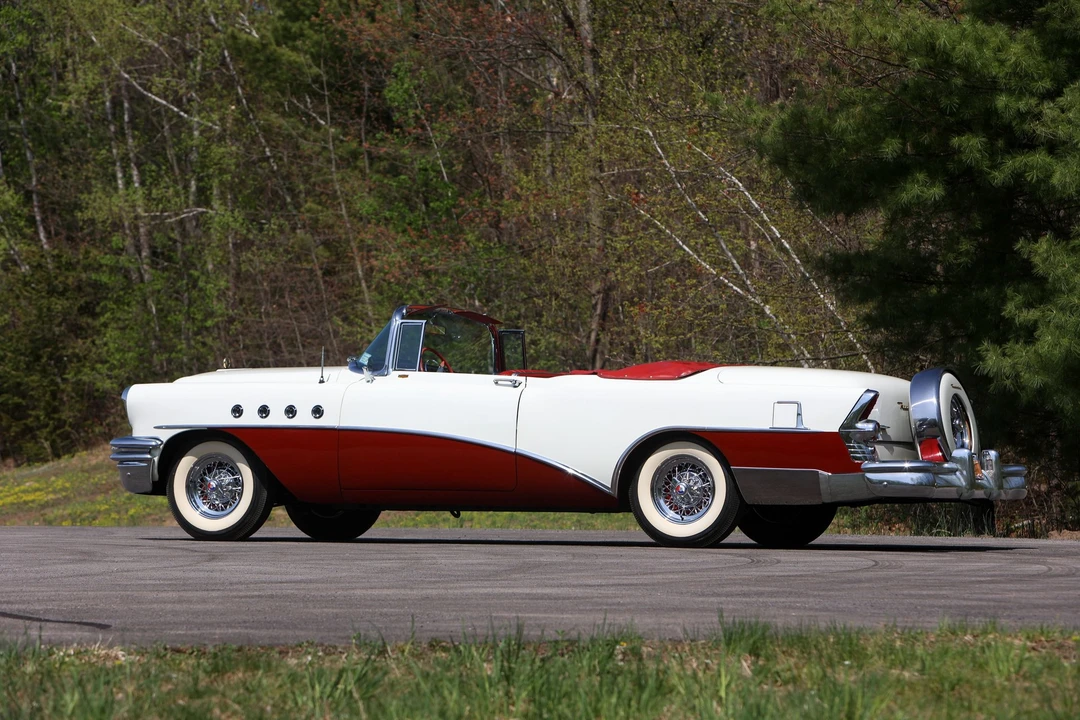 1954 Buick Roadmaster - Image 6 of 31