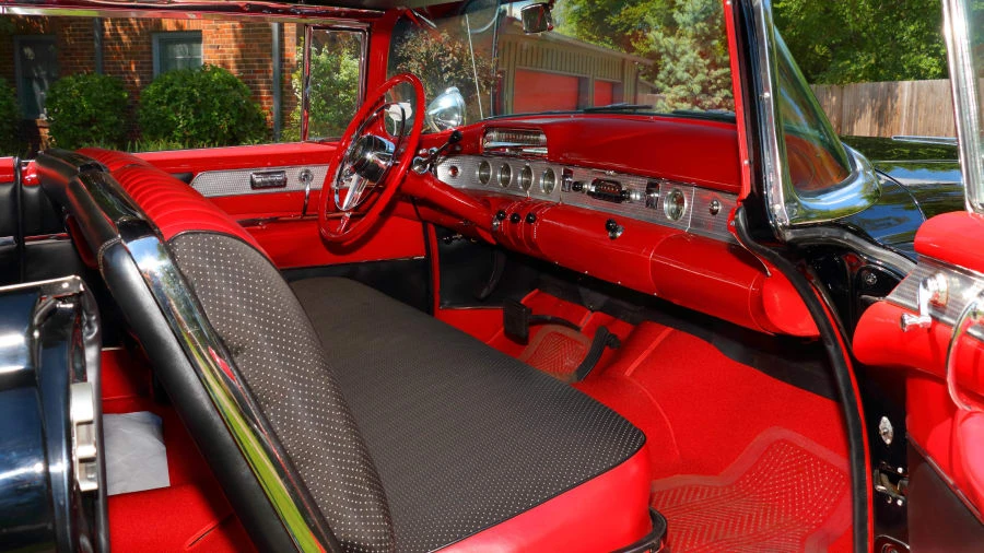 1954 Buick Roadmaster - Image 5 of 12