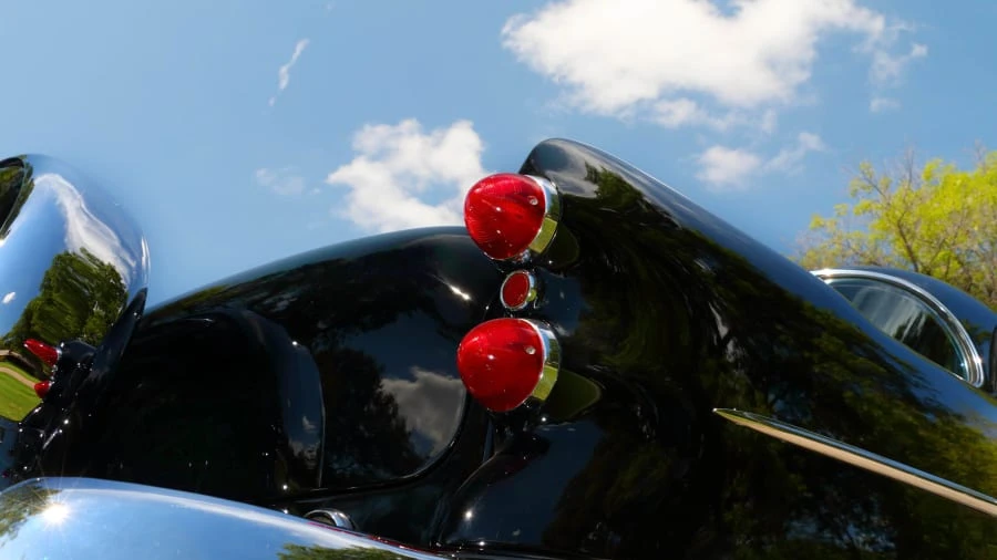 1954 Buick Roadmaster - Image 11 of 12