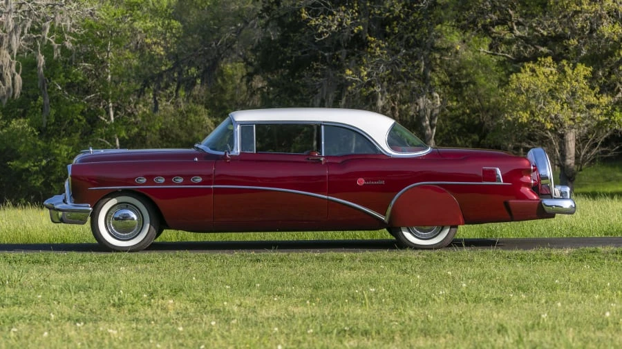 1954 Buick Roadmaster - Image 2 of 14
