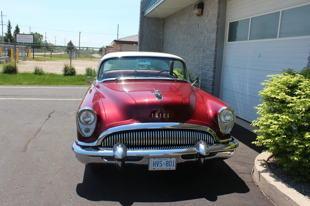 1954 Buick Roadmaster - Image 11 of 31