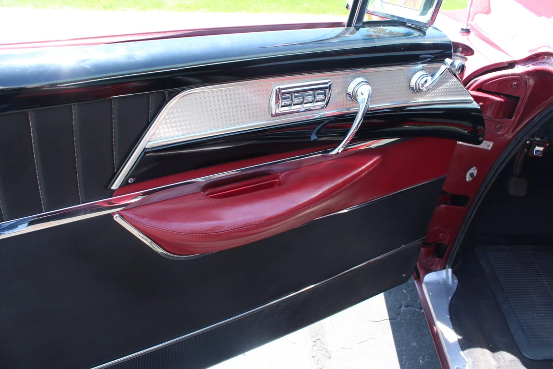 1954 Buick Roadmaster - Image 29 of 31