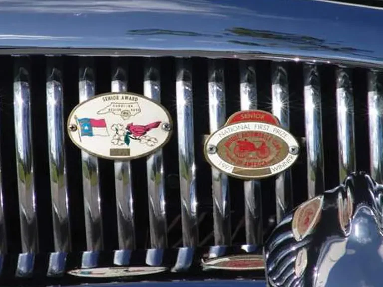 1954 Buick Roadmaster - Image 2 of 10