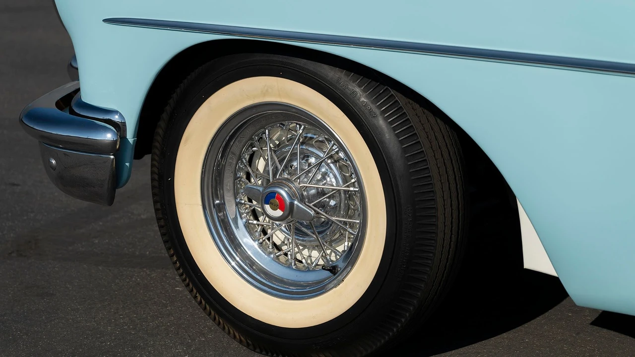 1954 Buick Skylark 1st-2nd Gen - Image 21 of 31