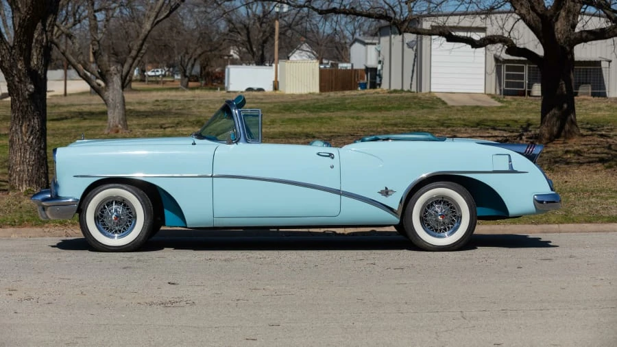 1954 Buick Skylark 1st-2nd Gen - Image 2 of 23