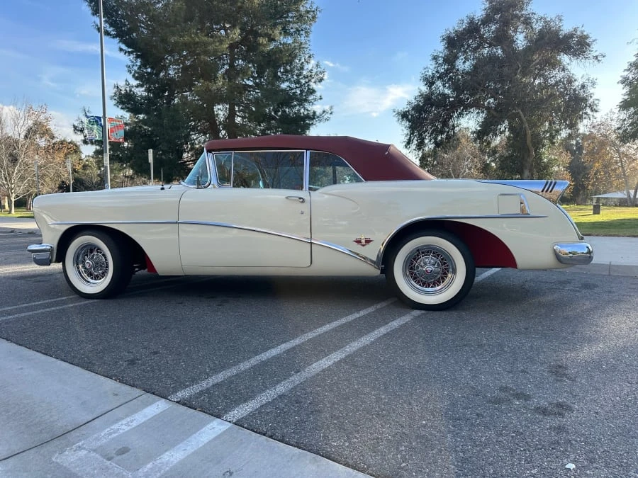 1954 Buick Skylark 1st-2nd Gen - Image 2 of 11