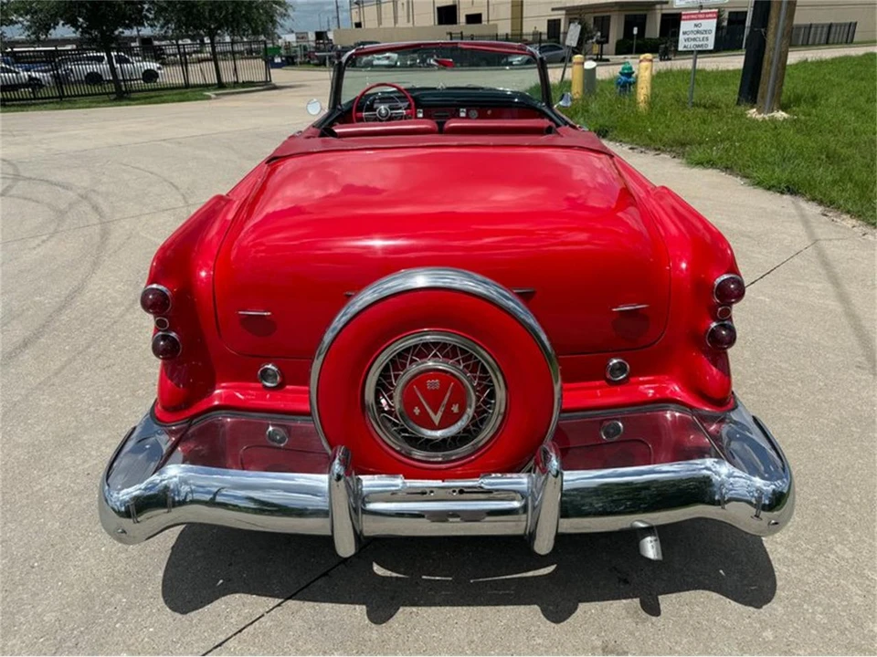 1954 Buick Super - Image 4 of 31
