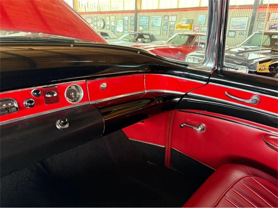 1954 Buick Super - Image 22 of 31