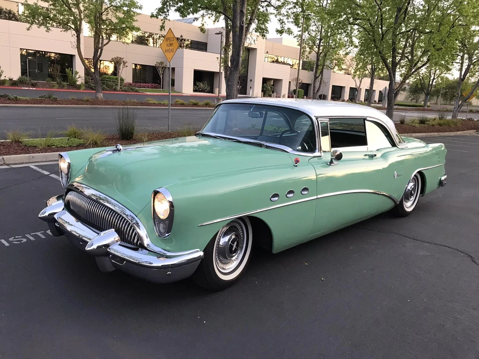 1954 Buick Super - Image 12 of 31