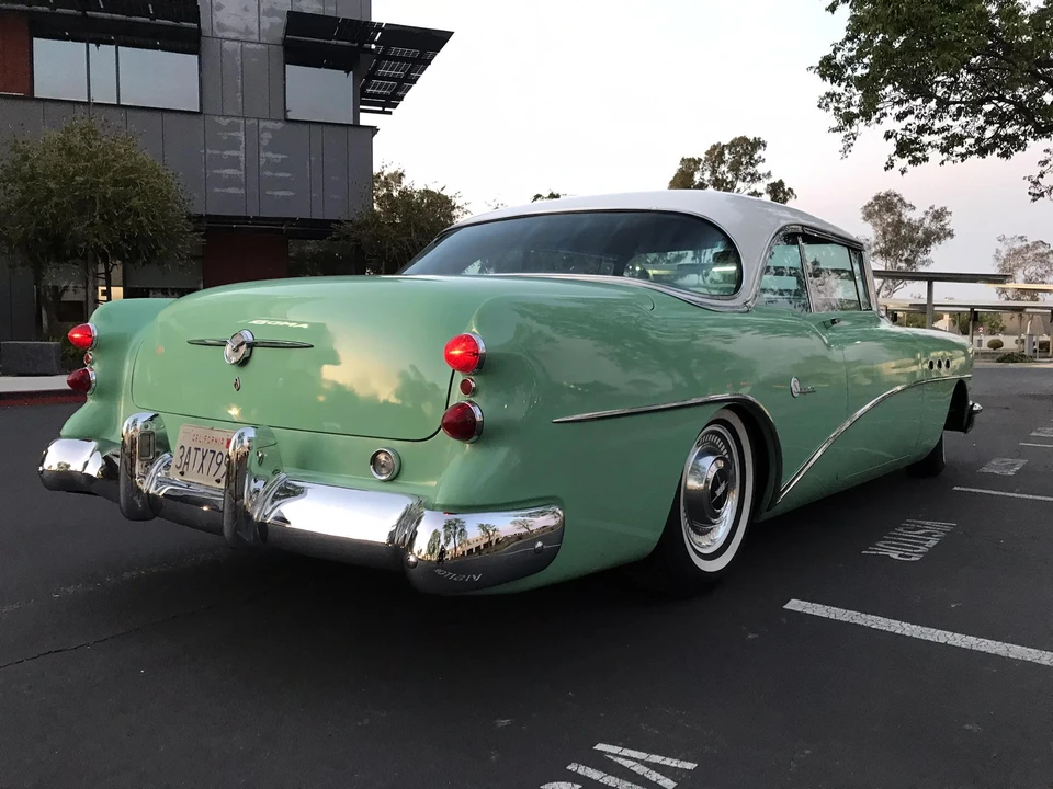1954 Buick Super - Image 22 of 31