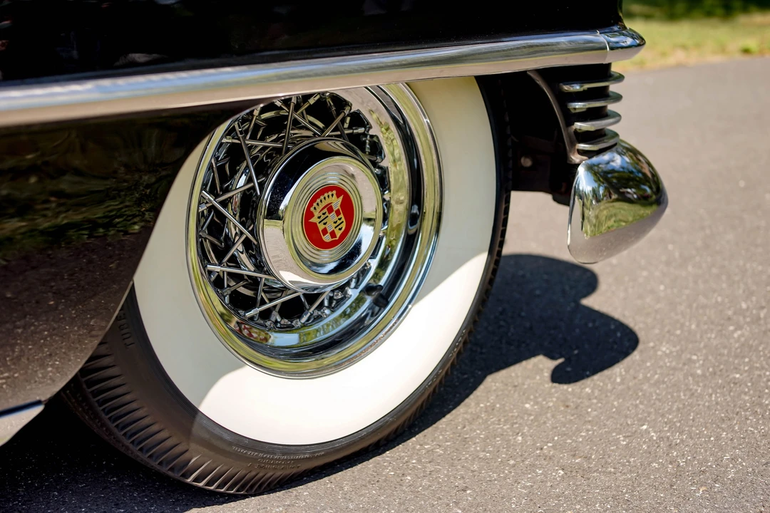 1954 Cadillac Eldorado 2nd Gen - Image 9 of 31