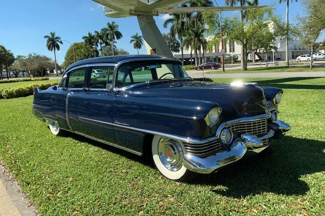 1954 Cadillac Series 62 3rd Gen - Image 2 of 5