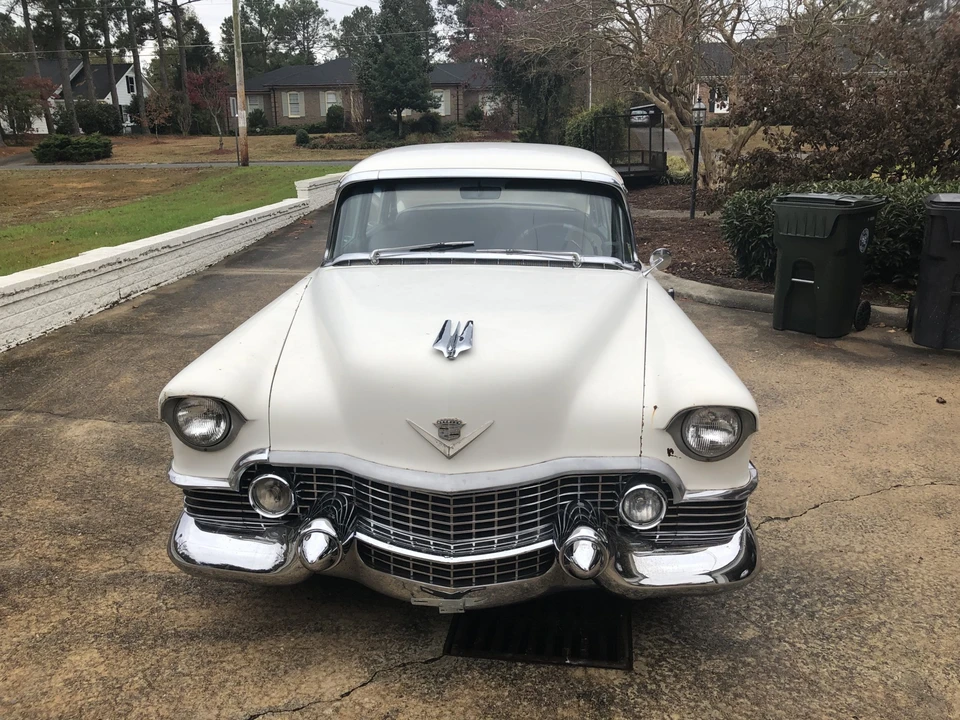 1954 Cadillac Series 62 3rd Gen - Image 2 of 31