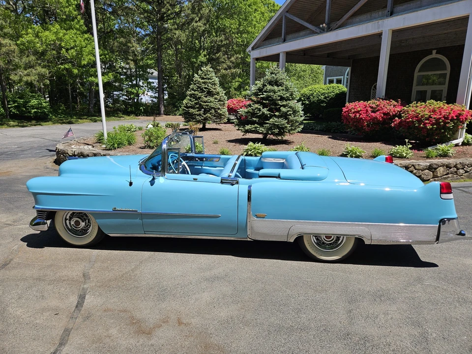 1954 Cadillac Eldorado 2nd Gen - Image 25 of 31