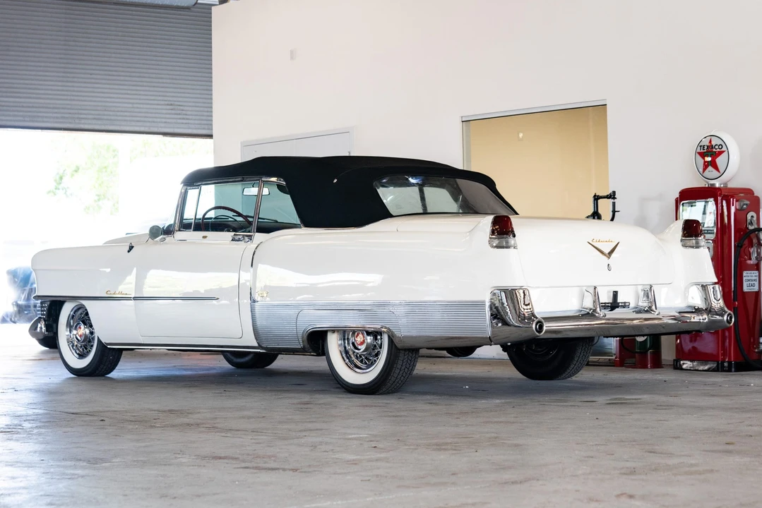 1954 Cadillac Eldorado 2nd Gen - Image 19 of 31