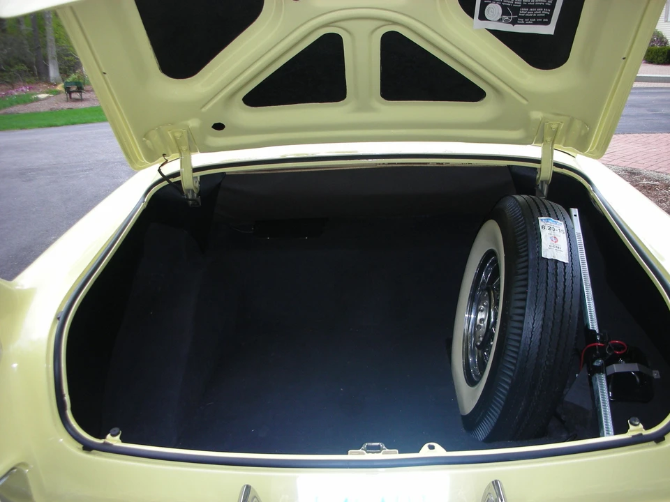 1954 Cadillac Eldorado 2nd Gen - Image 4 of 6