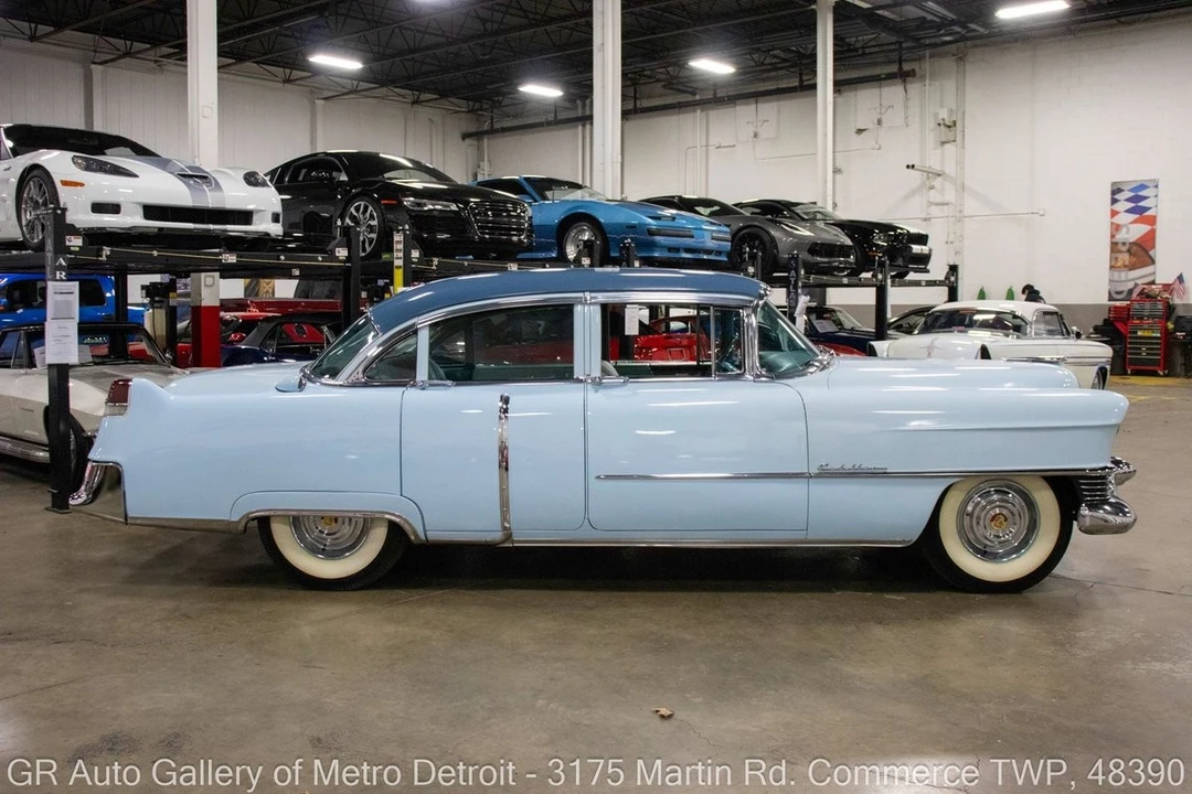 1954 Cadillac Series 62 3rd Gen - Image 8 of 12