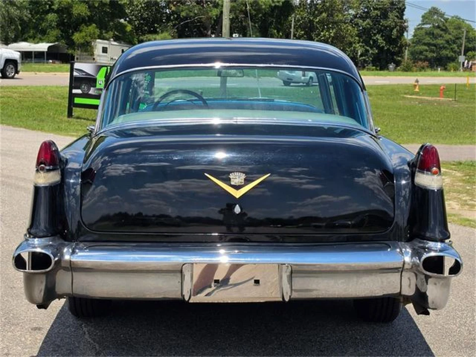 1954 Cadillac Series 62 3rd Gen - Image 9 of 31