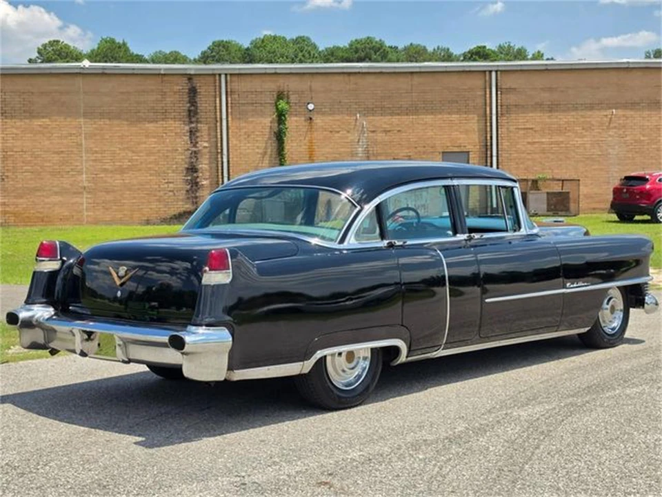 1954 Cadillac Series 62 3rd Gen - Image 7 of 31