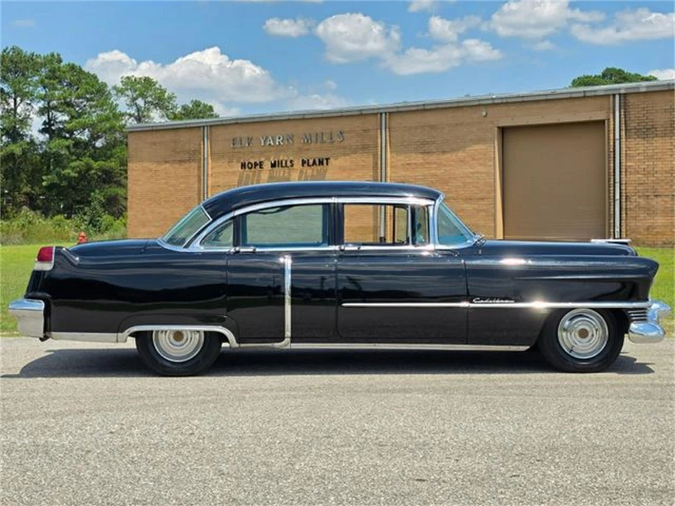 1954 Cadillac Series 62 3rd Gen - Image 6 of 31