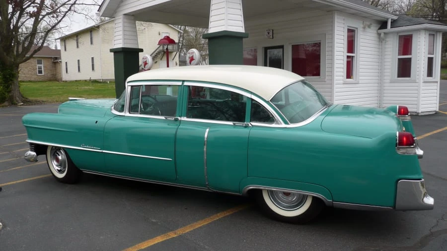 1954 Cadillac Series 62 3rd Gen - Image 2 of 5