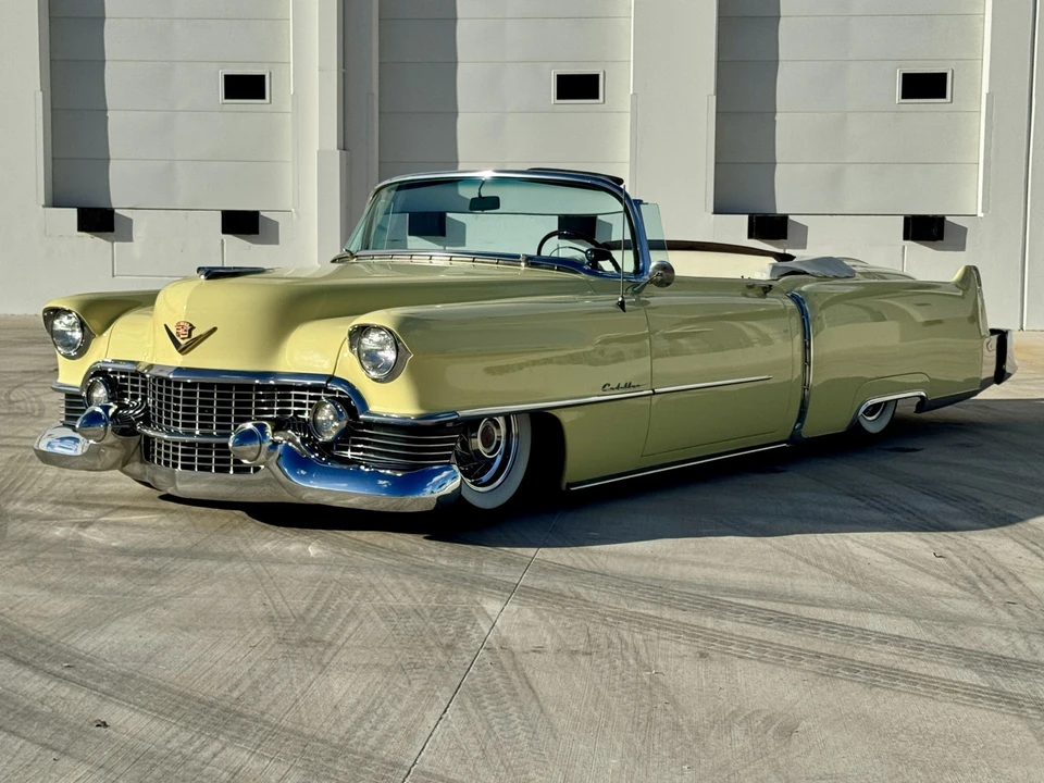 1954 Cadillac Series 62 3rd Gen - Image 4 of 31